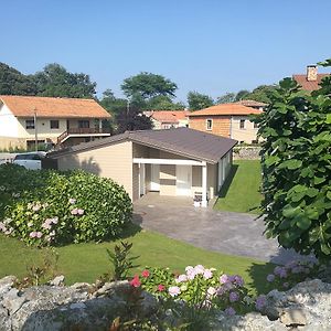 Apartamentos La Encina
